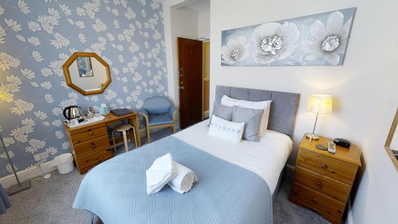 Glendower Bed and Breakfast Torquay Δωμάτιο φωτογραφία